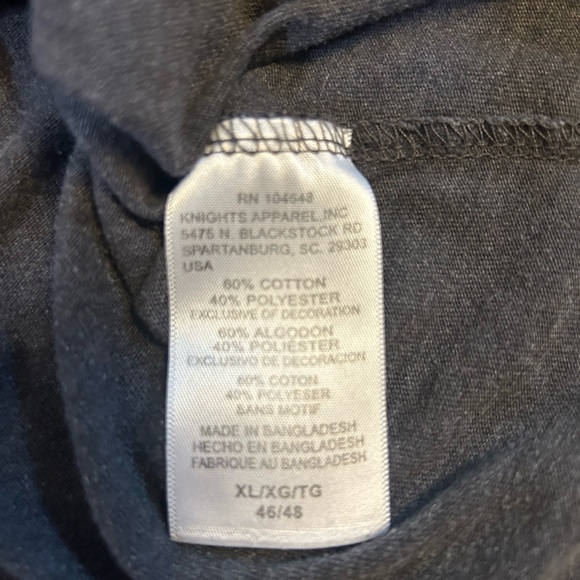 😎 3/$10 Bruins long sleeve tshirt - Picture 9 of 9